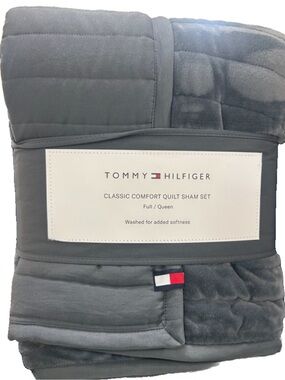 Tommy Hilfiger Classic Comfort Gray Queen Quilt Sham Set 90”x90”